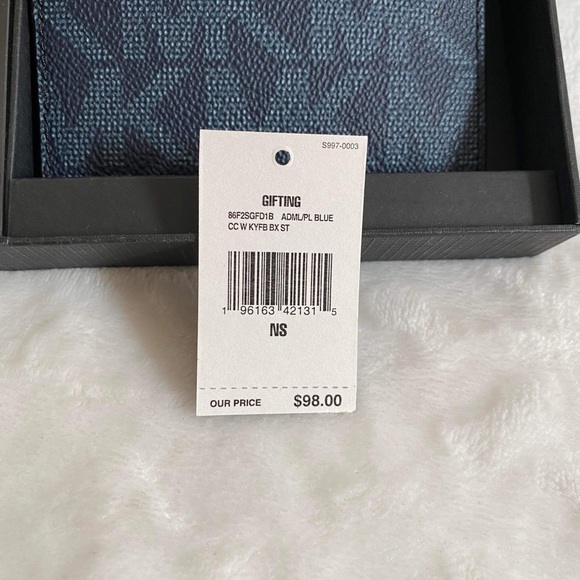 🎄SALE🎄✨🆕✨Michael Kors Men’s Slim Card Case & Key fob Set - Picture 4 of 6